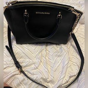 Michael Kora purse in good condition